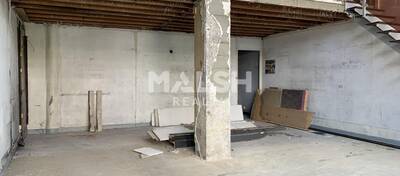 MALSH Realty & Property - Local commercial - Carré de Soie / Grandclément / Bel Air - Villeurbanne - 2
