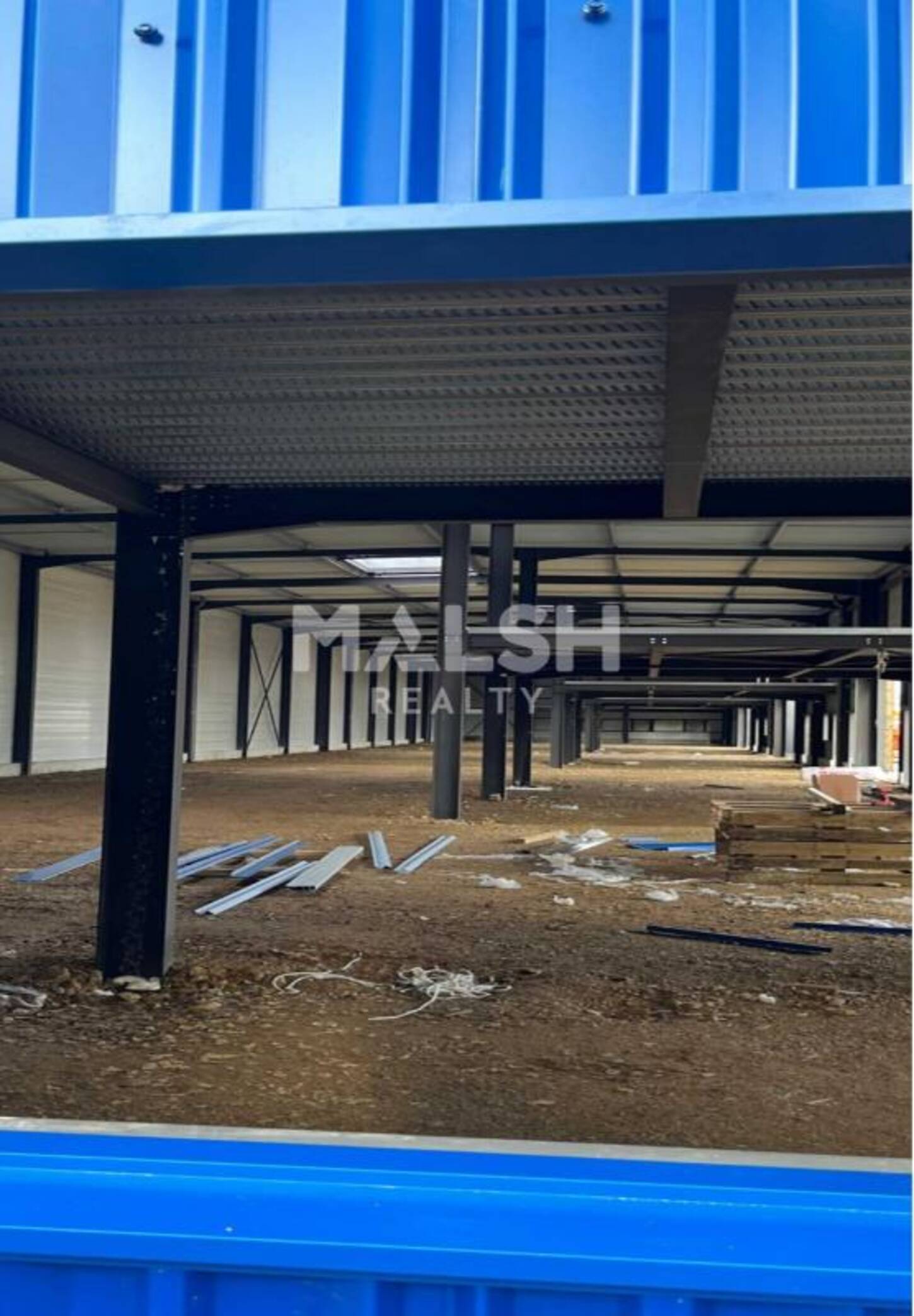 MALSH Realty & Property - Local d'activités - Extérieurs NORD (Villefranche / Belleville) - Saint-Rémy - 2