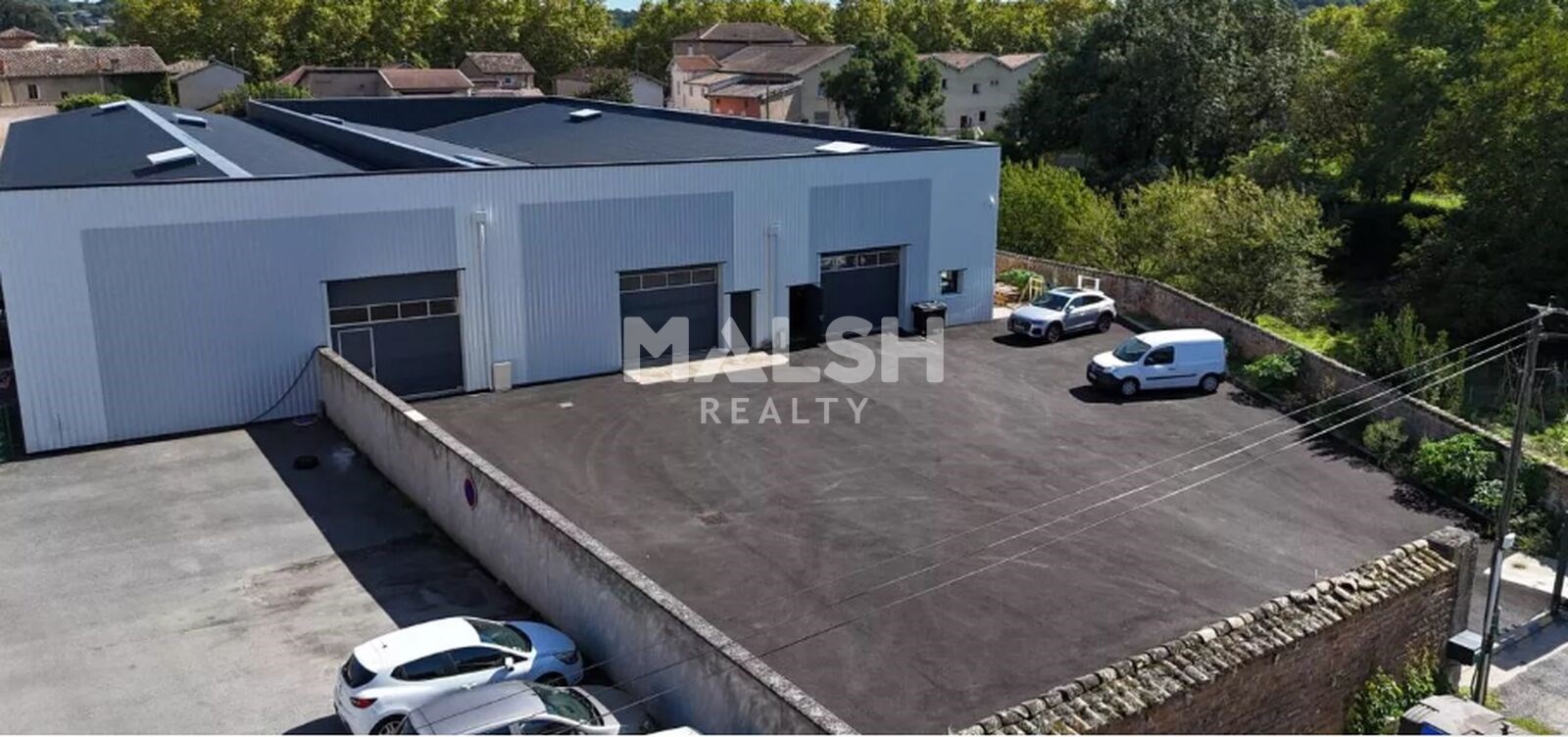 MALSH Realty & Property - Local d'activités - Extérieurs NORD (Villefranche / Belleville) - Belleville - 4