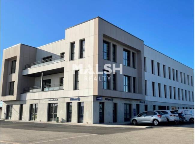 MALSH Realty & Property - Bureau - Extérieurs NORD (Villefranche / Belleville) - Limas - 1
