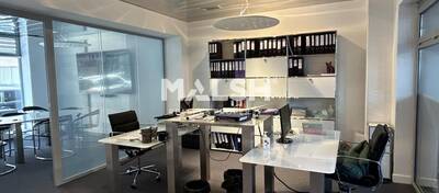 MALSH Realty & Property - Bureau - Lyon 2° / Confluence - Lyon 2 - 10