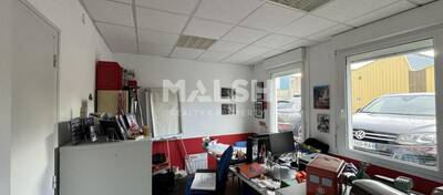 MALSH Realty & Property - Local d'activités - Chambon-Feugerolles - 3