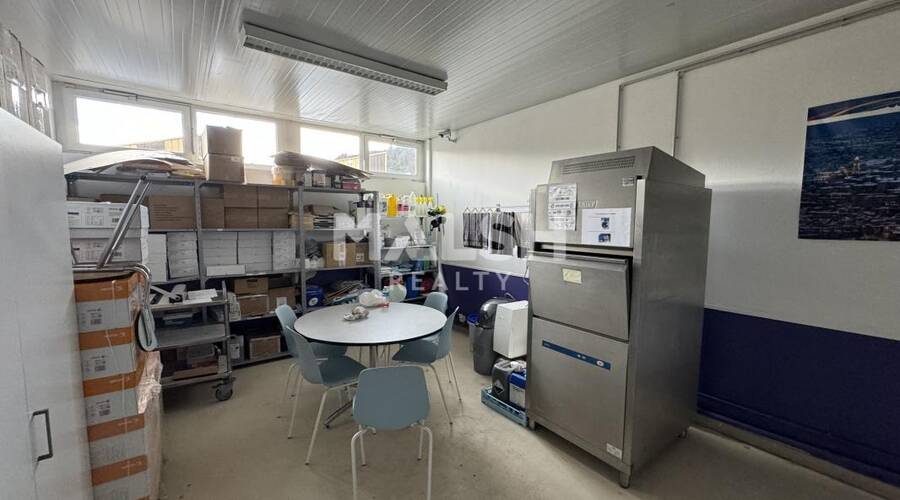 MALSH Realty & Property - Local d'activités - Saint Etienne - Chambon-Feugerolles - 11