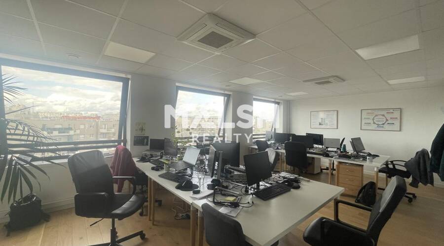MALSH Realty & Property - Bureau - Carré de Soie / Grand Clément / Bel Air - Villeurbanne - 4