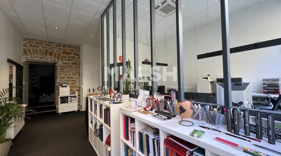 MALSH Realty & Property - Local commercial - Lyon - Presqu'île - Lyon 2 - 4