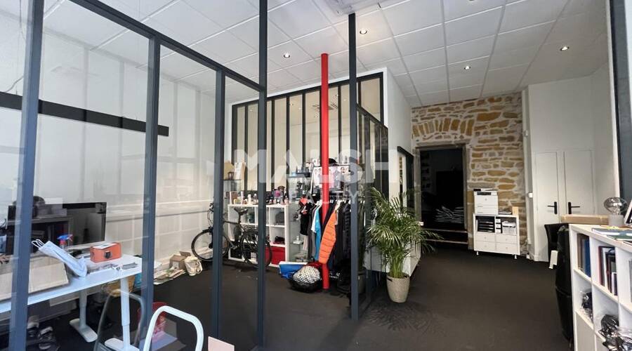 MALSH Realty & Property - Local commercial - Lyon - Presqu'île - Lyon 2 - 9