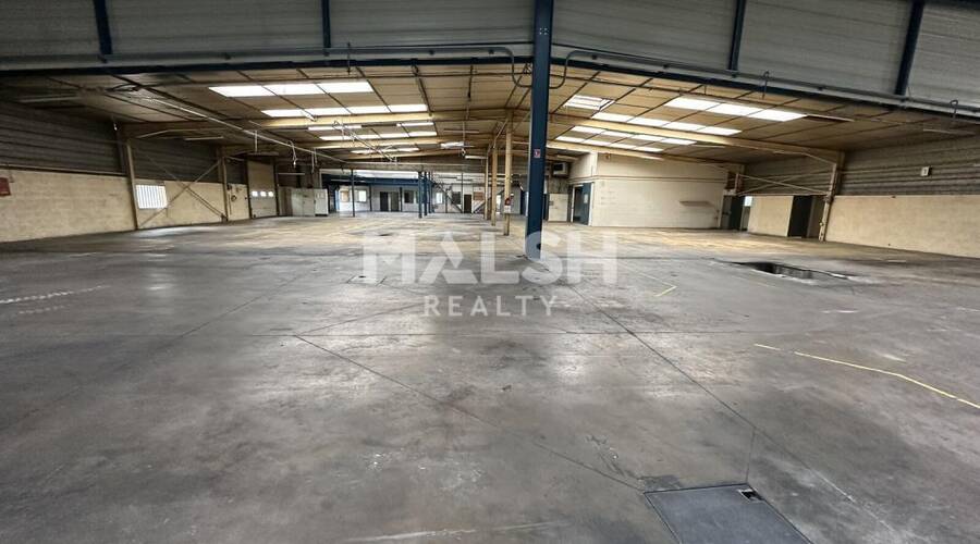 MALSH Realty & Property - Local d'activités - Lyon Nord Est (Rhône Amont) - Décines-Charpieu - 3