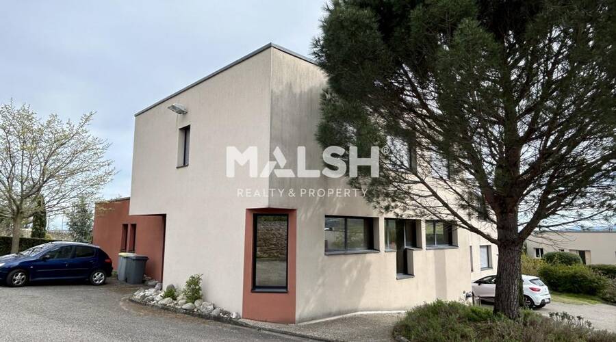 MALSH Realty & Property - Bureau - Vaugneray - 1