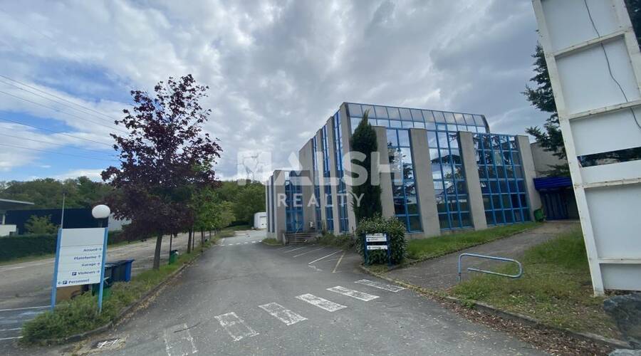 MALSH Realty & Property - Local d'activités - Extérieurs NORD (Villefranche / Belleville) - Alix - 2