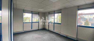 MALSH Realty & Property - Local d'activités - Extérieurs NORD (Villefranche / Belleville) - Alix - 16