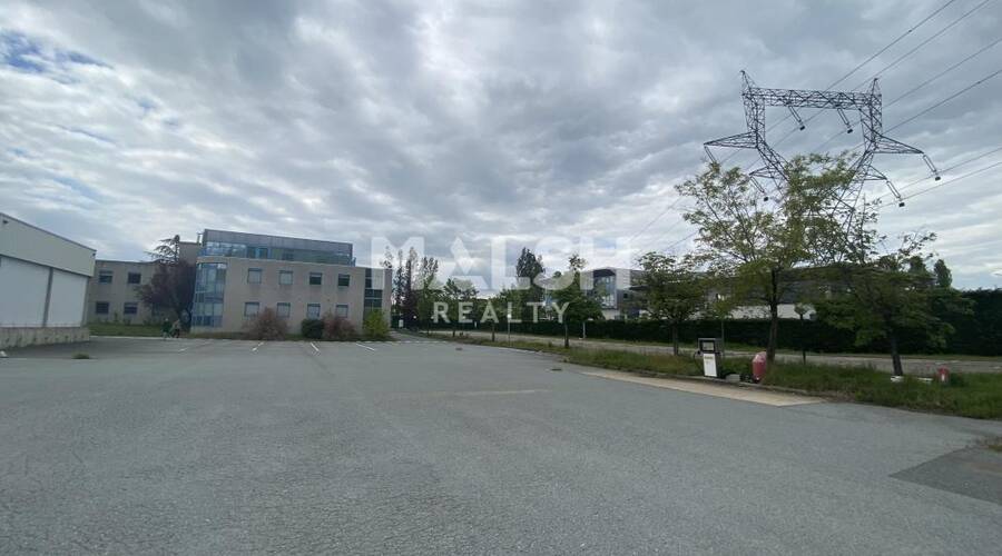 MALSH Realty & Property - Local d'activités - Extérieurs NORD (Villefranche / Belleville) - Alix - 19