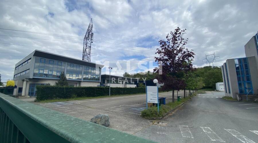 MALSH Realty & Property - Local d'activités - Extérieurs NORD (Villefranche / Belleville) - Alix - 3