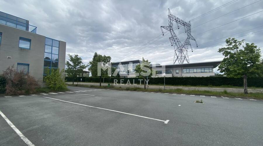 MALSH Realty & Property - Local d'activités - Extérieurs NORD (Villefranche / Belleville) - Alix - 18