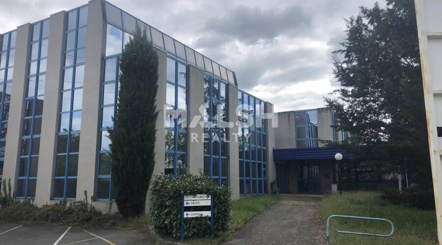 MALSH Realty & Property - Local d'activités - Extérieurs NORD (Villefranche / Belleville) - Alix - 30