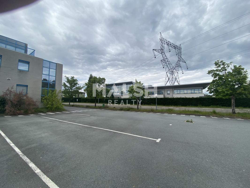 MALSH Realty & Property - Local d'activités - Extérieurs NORD (Villefranche / Belleville) - Alix - 18