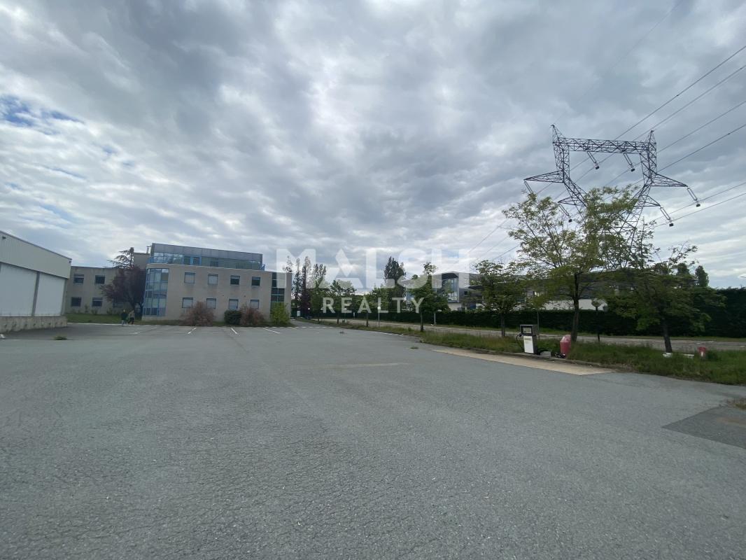 MALSH Realty & Property - Local d'activités - Extérieurs NORD (Villefranche / Belleville) - Alix - 19