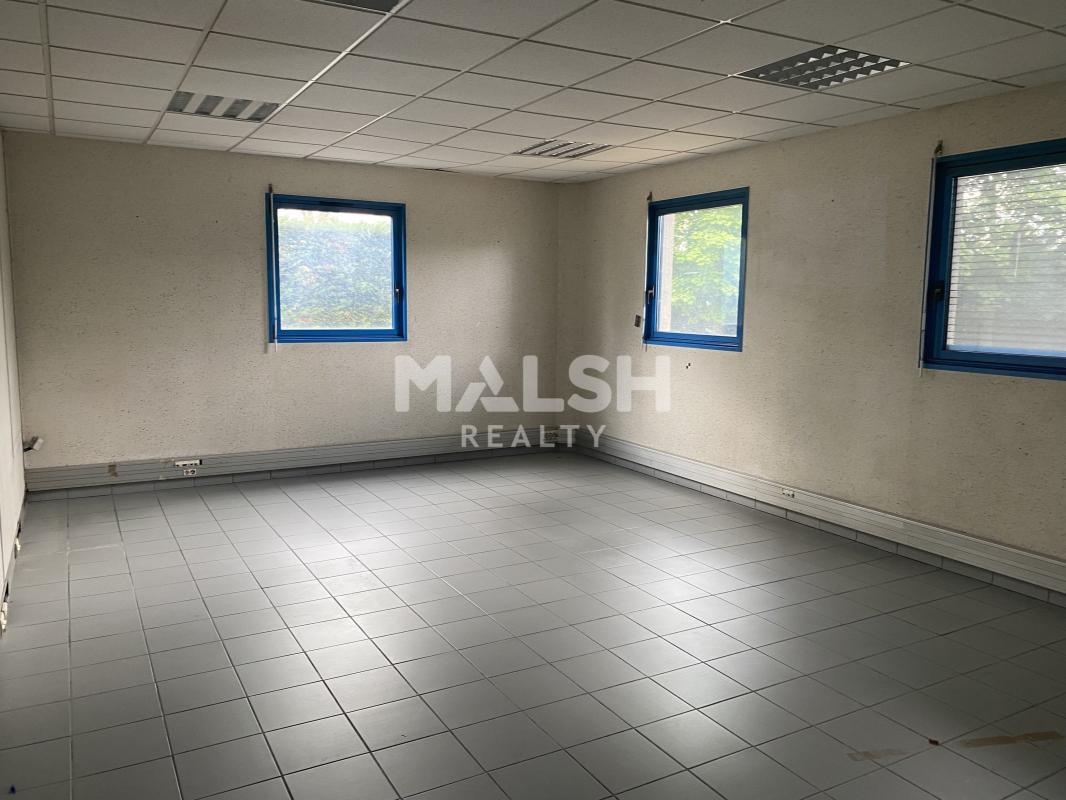 MALSH Realty & Property - Local d'activités - Extérieurs NORD (Villefranche / Belleville) - Alix - 34