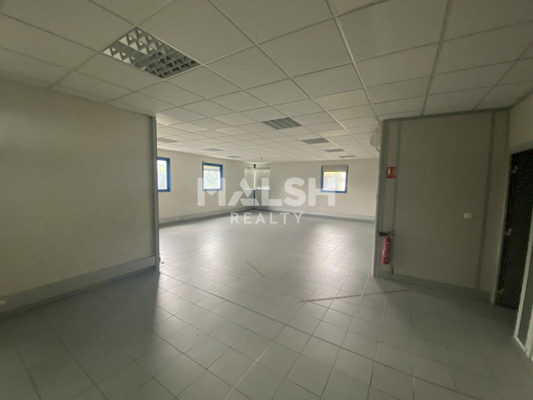 MALSH Realty & Property - Local d'activités - Extérieurs NORD (Villefranche / Belleville) - Alix - 35