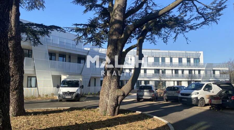 MALSH Realty & Property - Bureau - Lyon Nord Ouest (Techlid / Monts d'Or) - Limonest - 13