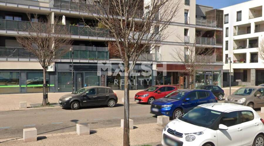 MALSH Realty & Property - Local commercial - Plateau Nord / Val de Saône - Sathonay-Camp - 1