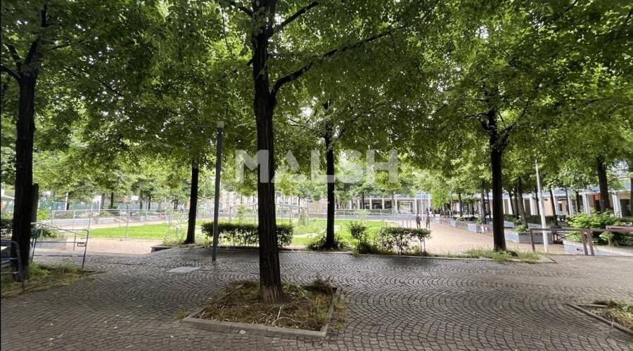 MALSH Realty & Property - Local commercial - Lyon 6° - Lyon 6 - 6