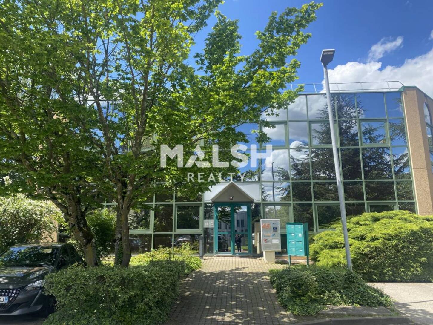 MALSH Realty & Property - Bureau - Lyon Nord Ouest (Techlid / Monts d'Or) - Limonest - 2
