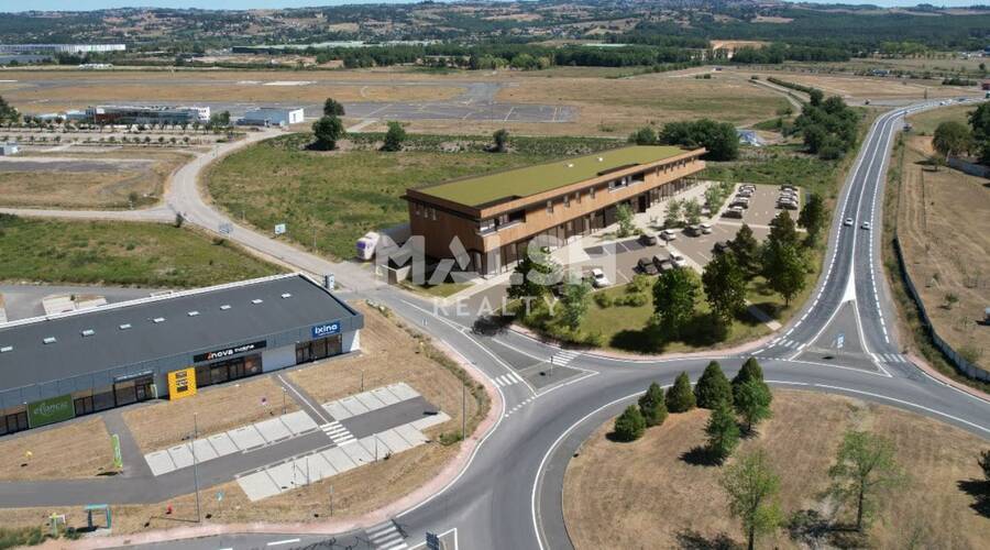 MALSH Realty & Property - Local commercial - Saint Etienne - Andrézieux-Bouthéon - 2