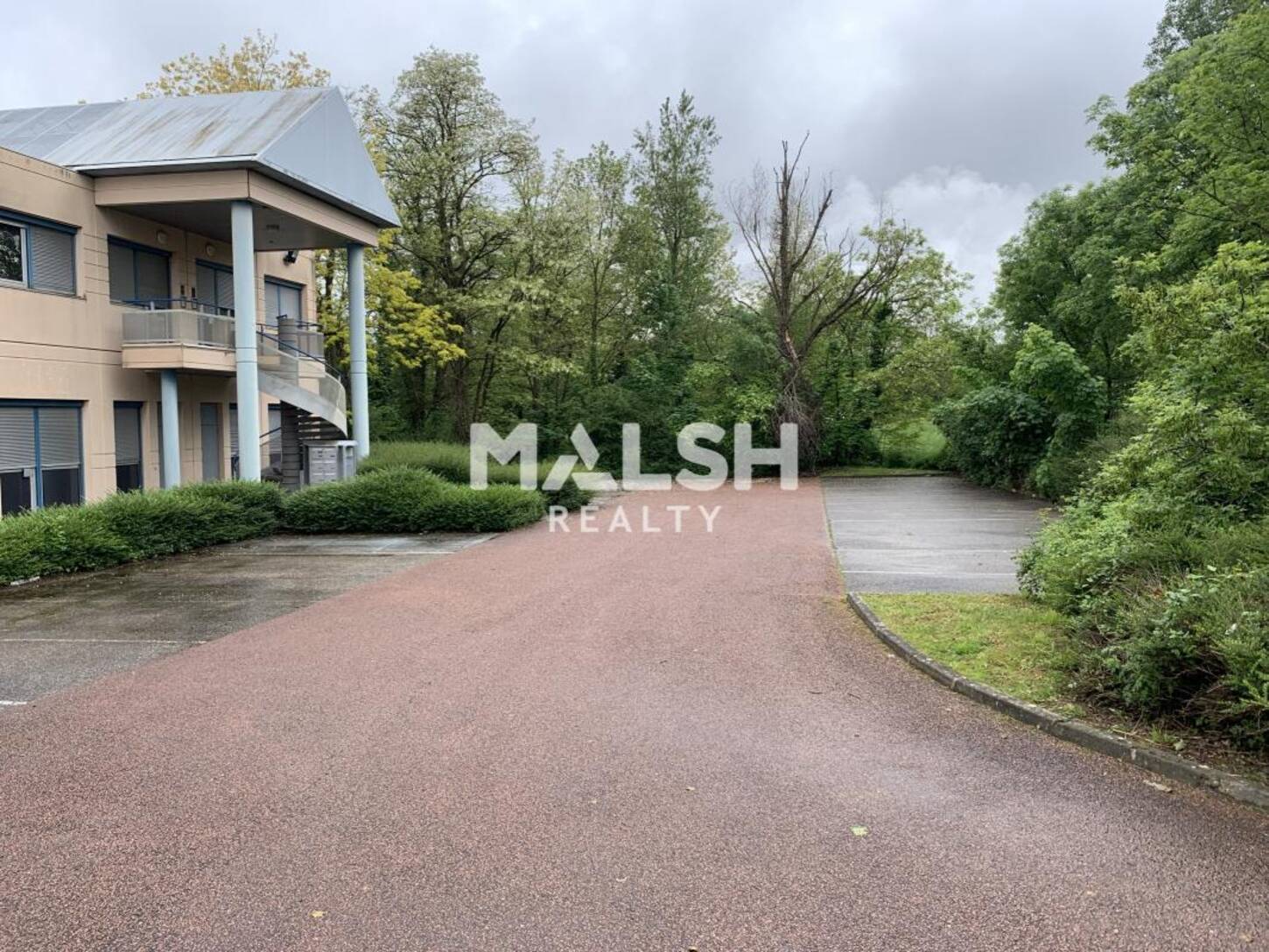 MALSH Realty & Property - Bureau - Côtière (Ain/A42/Beynost/Dagneux/Montluel) - Rillieux-la-Pape - 2