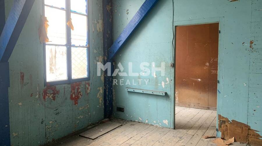 MALSH Realty & Property - Local commercial - Lyon - Presqu'île - Lyon 2 - 4