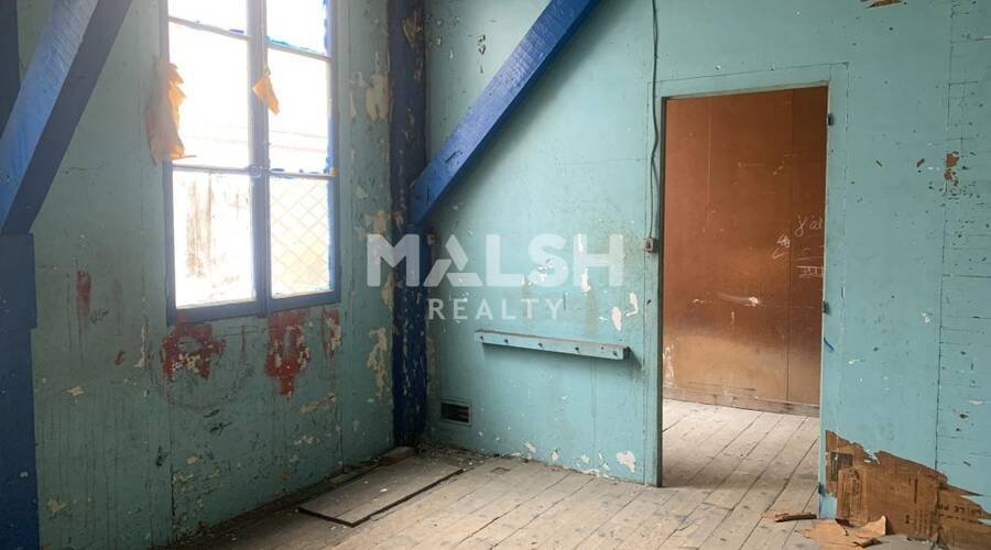 MALSH Realty & Property - Local commercial - Lyon - Presqu'île - Lyon 2 - 4