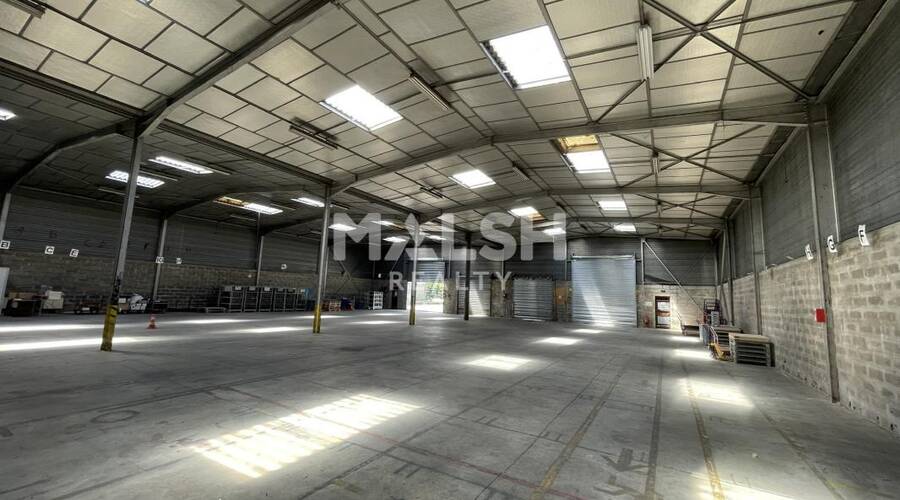 MALSH Realty & Property - Local d'activités - Carré de Soie / Grand Clément / Bel Air - Vaulx-en-Velin - 1