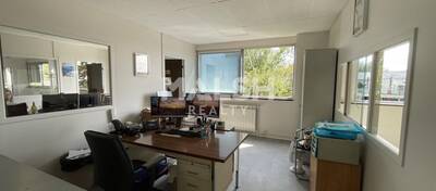 MALSH Realty & Property - Local d'activités - Carré de Soie / Grand Clément / Bel Air - Vaulx-en-Velin - 10