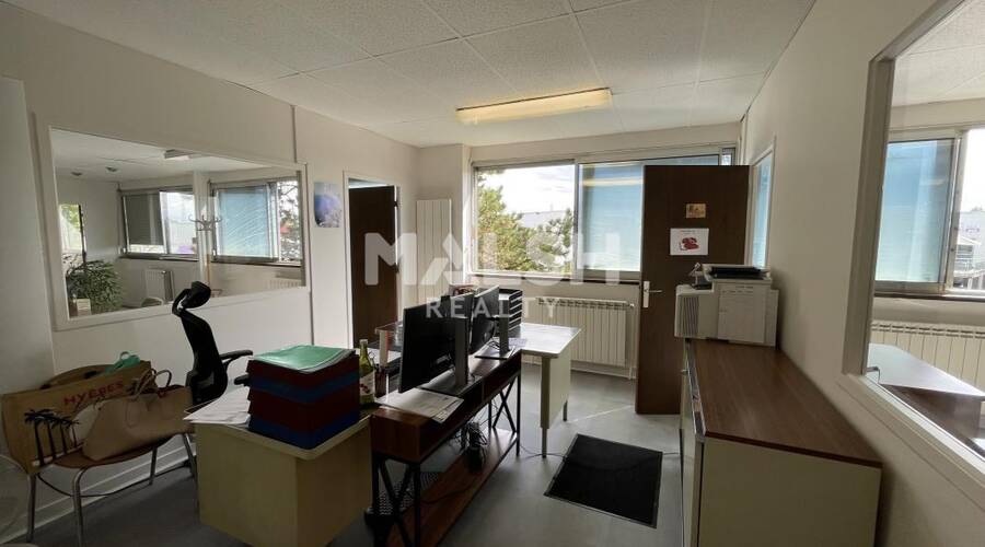 MALSH Realty & Property - Local d'activités - Carré de Soie / Grand Clément / Bel Air - Vaulx-en-Velin - 11