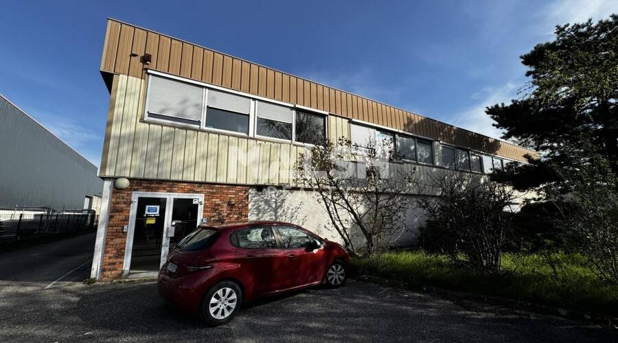 MALSH Realty & Property - Local d'activités - Carré de Soie / Grand Clément / Bel Air - Vaulx-en-Velin - 22