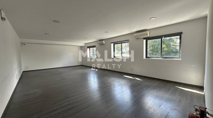 MALSH Realty & Property - Local d'activités - Extérieurs NORD (Villefranche / Belleville) - Fareins - 7