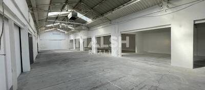 MALSH Realty & Property - Local d'activités - Carré de Soie / Grand Clément / Bel Air - Villeurbanne - 1