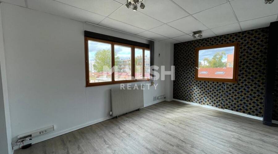 MALSH Realty & Property - Local d'activités - Carré de Soie / Grand Clément / Bel Air - Villeurbanne - 9