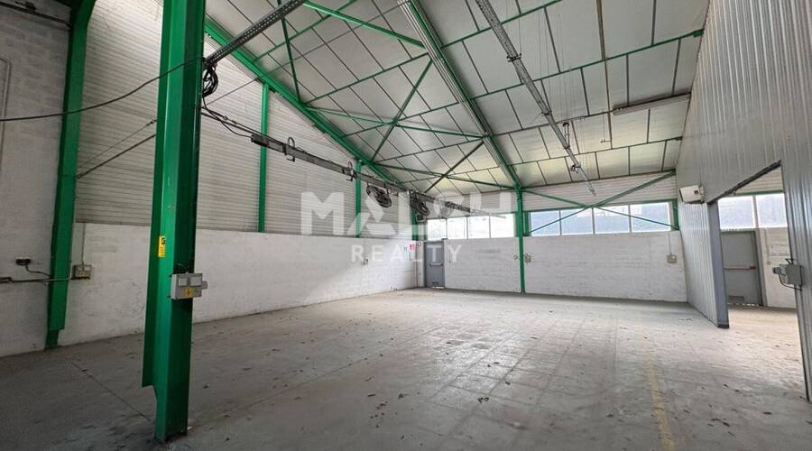MALSH Realty & Property - Local d'activités - Extérieurs OUEST (Tarare / Arbresle) - Mornant - 3
