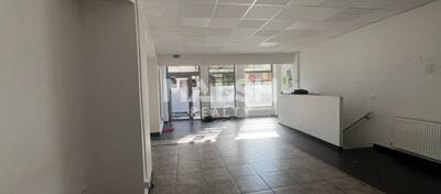 MALSH Realty & Property - Local commercial - Lyon Sud Est - Vénissieux - 2
