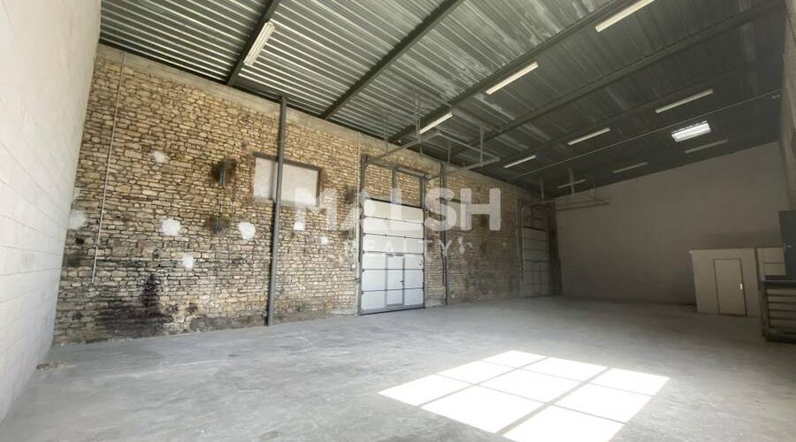 MALSH Realty & Property - Local d'activités - Extérieurs NORD (Villefranche / Belleville) - Anse - 5