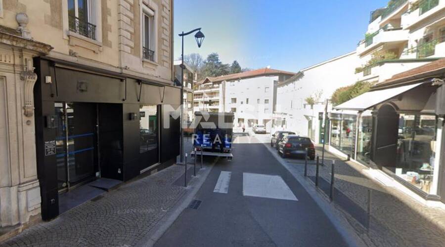 MALSH Realty & Property - Local commercial - Lyon Nord Ouest (Techlid / Monts d'Or) - Charbonnières-les-Bains - 7