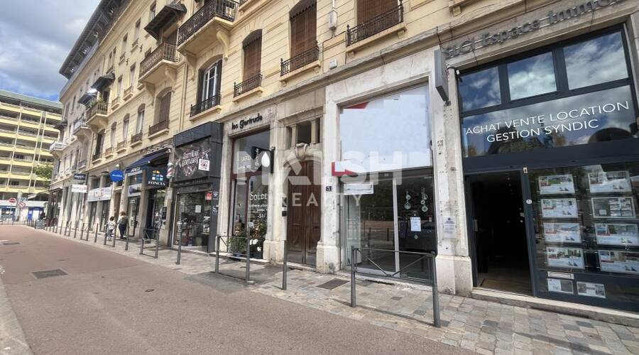 MALSH Realty & Property - Local commercial - Lyon 8°/ Hôpitaux - Lyon 8 - 1