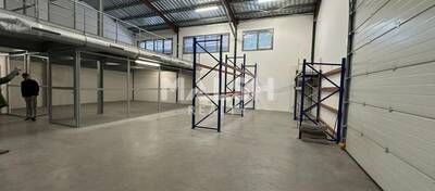 MALSH Realty & Property - Local d'activités - Lyon Nord Est (Rhône Amont) - Décines-Charpieu - 19