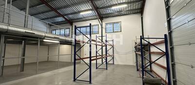 MALSH Realty & Property - Local d'activités - Lyon Nord Est (Rhône Amont) - Décines-Charpieu - 20