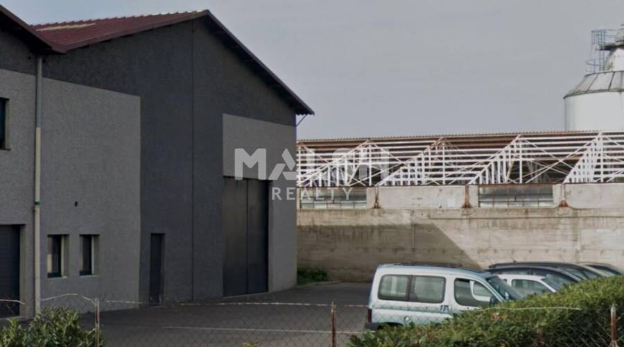 MALSH Realty & Property - Local d'activités - Lyon Nord Est (Rhône Amont) - Décines-Charpieu - 34