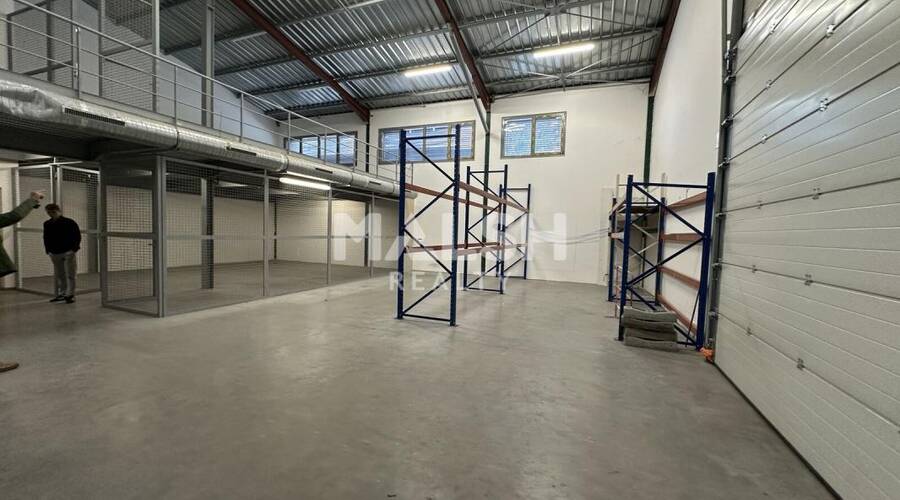 MALSH Realty & Property - Local d'activités - Lyon Nord Est (Rhône Amont) - Décines-Charpieu - 19