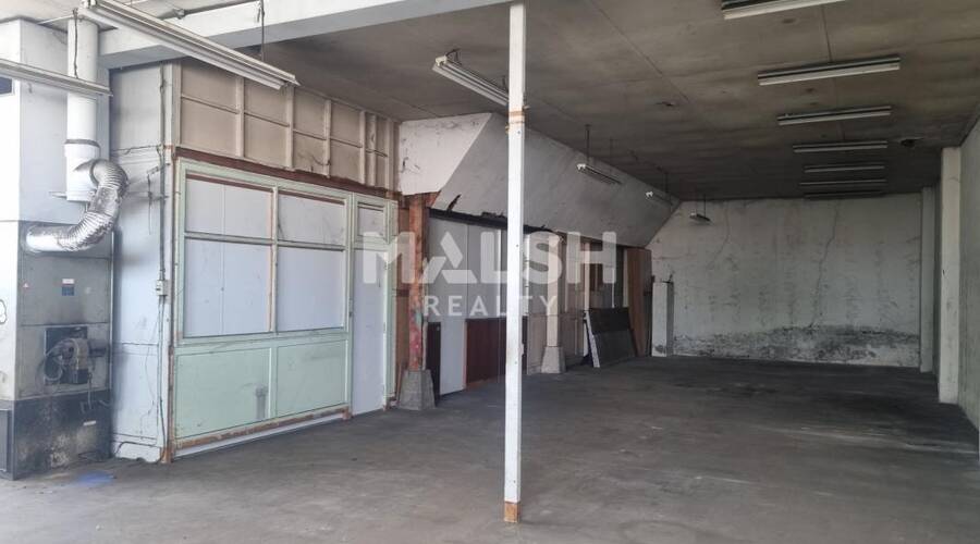 MALSH Realty & Property - Local commercial - Carré de Soie / Grand Clément / Bel Air - Villeurbanne - 2