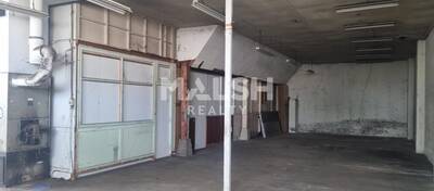 MALSH Realty & Property - Local commercial - Carré de Soie / Grand Clément / Bel Air - Villeurbanne - 2