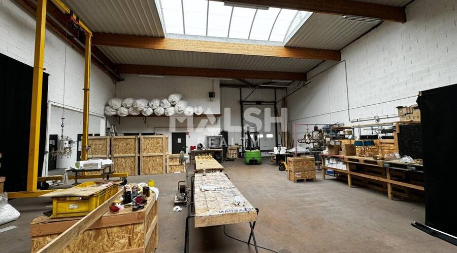 MALSH Realty & Property - Local d'activités - Lyon Nord Est (Rhône Amont) - Décines-Charpieu - 9