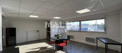MALSH Realty & Property - Local d'activités - Lyon Nord Est (Rhône Amont) - Décines-Charpieu - 14
